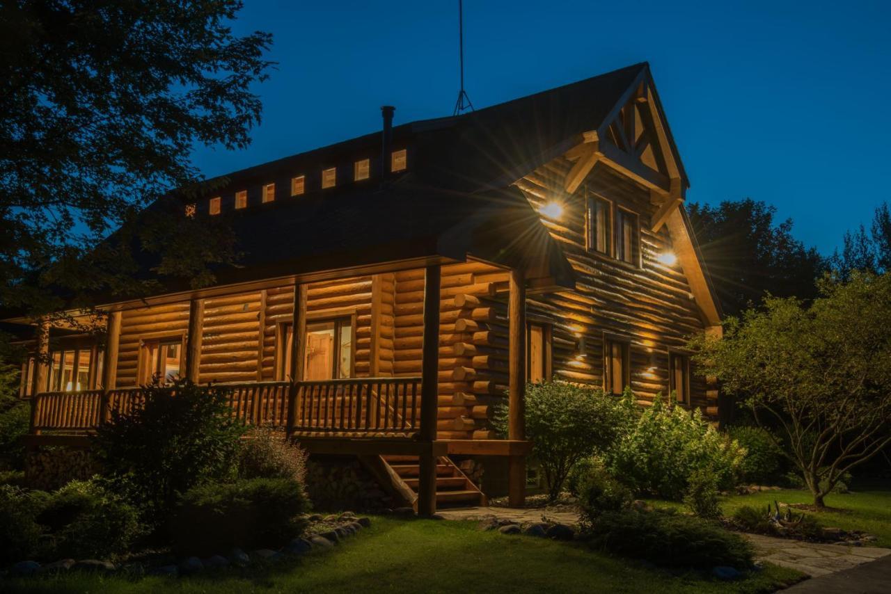 Black River Crossing Bed & Breakfast Bessemer Экстерьер фото
